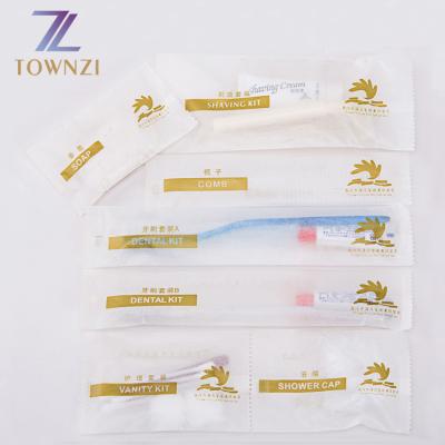 China Exquisite Disposable Hotel Amenities Customized Disposable Practical Plastic Hotel Amenities Popular Design Bathroom Amenities for sale