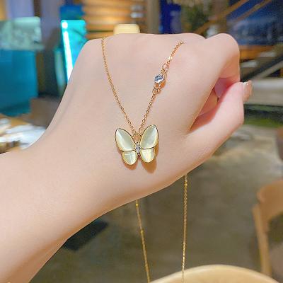 China Fashionable Environmentally Friendly Clavicle Chain Sense Design Niche Opal Butterfly Pendant Necklace Women for sale