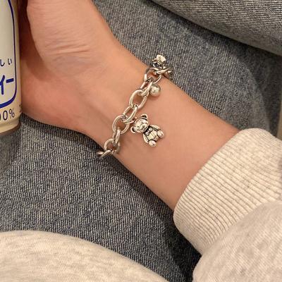 China Simple Korean Women's Metal Alloy Bracelet Bear Cold Wind Bracelet Korean Style Friendship Bracelet for sale