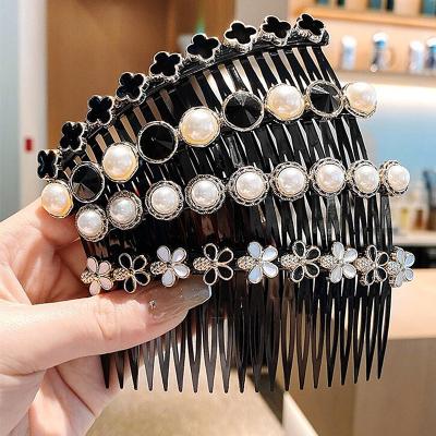 China Hair Accessories New Broken Hair Black Stars Pearl Finisher Hair Comb Non Slip Hairpin Women's Back Of Main Broken Clip Headdress For Women for sale