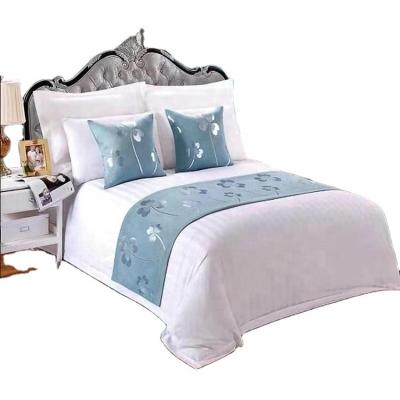 China China Hotel Folded High Quality Bedding Sets Modern Comfortable White Satin Stripe Duvet Cover Set for sale