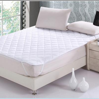 China 100% Anti-Pull Polyester Hotel White Queen Quilted Mattress Protector In Guangzhou for sale