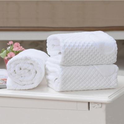 China Child Safe 21S Hotel Use Good Quality Jacquard Bath Mat Foot Towel Flooring for sale