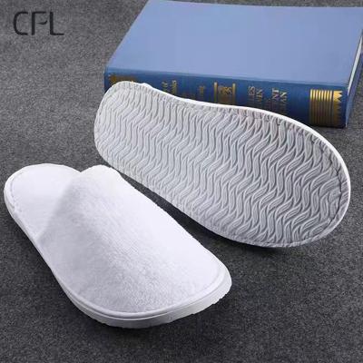 China Disposable hotel guest room service hotel slippers swimming pool slippers, bathroom lounging slippers for sale