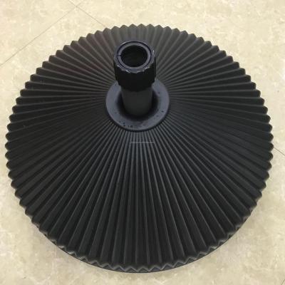 China Outdoor Market Furniture Round Plastic Water Filled Umbrella Base for sale