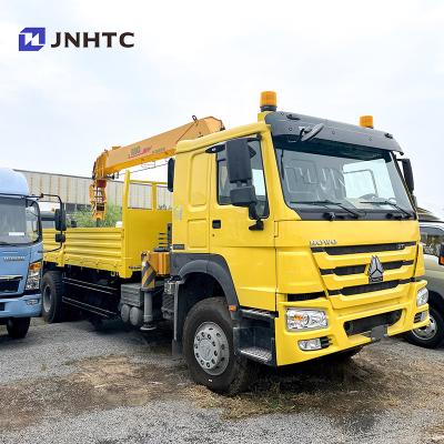 China TRUCK CRANE Hot sale China howo truck mounted crane 10 wheels 20Ton flatbed cargo truck with 8 ton truck mounted crane for sale