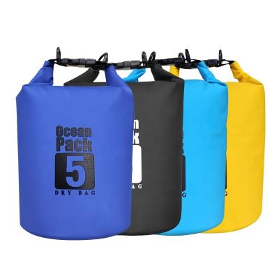 China Bolso seco de la prenda impermeable del PVC del amarillo del negro azul para el OEM al aire libre de las aventuras en venta