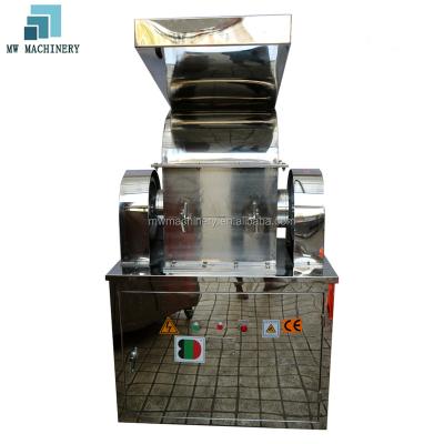 China Medicine Processing Hammer Mill High Quality Chili Moringa Leaves Herbal Hammer Crusher Stainless Steel Spice Tea Leaf Pepper Crushing Machine for sale