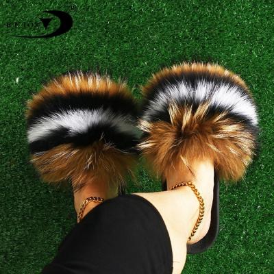 China Fashion Trend Wholesale Real Fur Slippers Spring Summer Fashion Cool Fur Slides Ladies Girls 100% Real Fur Slippers for sale