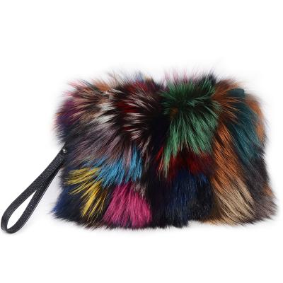 China Fashion Winter Fox Fur Straw Bag Korean Ladies Bag Clutch Purse Hand Hair Bag New for sale