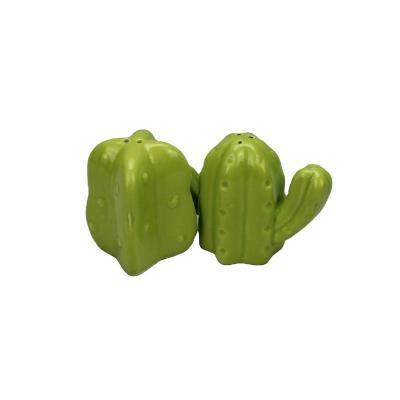 China Cactus Shape Sustainable Ceramic Salt And Pepper Shaker for sale