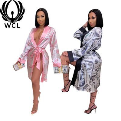 China QUICK DRY Pink Women Long Robe Silver Print Silk Satin Pijamas de Femme Bademantel Badjas Bornoz Bathrobe for sale