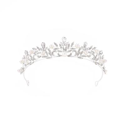 China Wedding New Wedding Anniversary Headpiece Rhinestones Pearl Queen Crown Bride Female Hair Headdress Accessories for sale