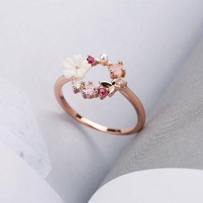 China Fashion TRENDY Rose Gold Color Butterfly Rings from HPXmas Round Shape Flower Rings Women Wedding Ring 2021 for sale