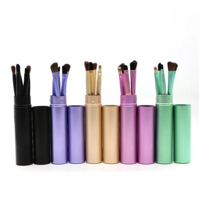 China Convenient Fashion Factory Supply Pink Horse Hair And Long Lasting Eyeshadow Sweep Eyeshadow Blending Brush for sale