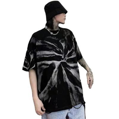 China Viable Men's T-shirt Graffiti Niche Man Clothes Fashion Graphic Oversized Loose Dark Languid Bomb Painted T-shirt 2021YIYAWholesale for sale