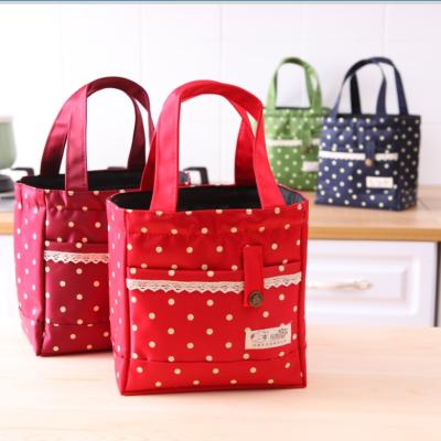 China Dot Grocery Insulated Thermal Lunch Box Folding High Quality Nylon Portable Bag For Women for sale