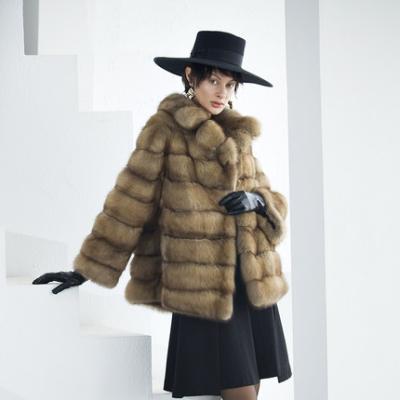 China Sustainable Russian Sand Fur Coat Fur Women Clothing With Best Price Mink Fur Coat for sale