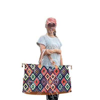 China JUNZHI Katherine Cheetah Sherpa Aztec Diamond Summer Travel Weekender Bag for sale