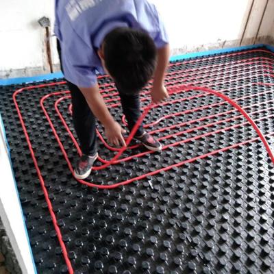 China Modern Crenellated 40mm Hips Panel Water Under Floor Heating System Env Floor Heating Insulation Panel Floor Heating System for sale