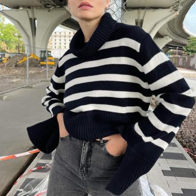 China 2021 Breathable Winter Women Long Sleeves Knit Sweater Turtle Neck Striped Print Loose Pullover Tops Deco With Metal Button for sale