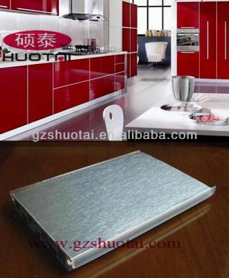 China New PVC Raw Material PVC Skiriting With Aulminum Foil.PVC Skirting Board,PVC Skirting,PVC Baseboard for sale