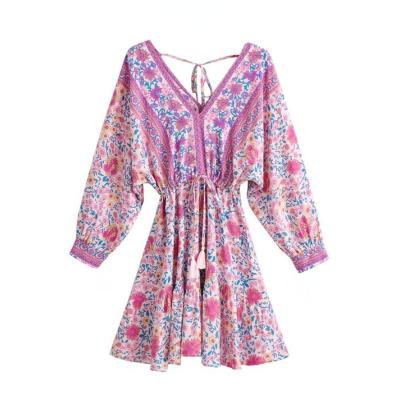 China Washable Chic Deep V Neckline Vintage Floral Print Bohemian Boho Mini Dress Ladies Ethnic Pink Beach Ladies Batwing Sleeve Women Dresses Vestidos for sale