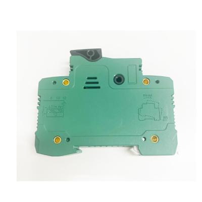 Cina Tenitore di fusibile a corrente continua 1500V 10x38mm Din Rail Solar PV Fuse Holder Base Con Tenitore di fusibile a corrente leggera in vendita