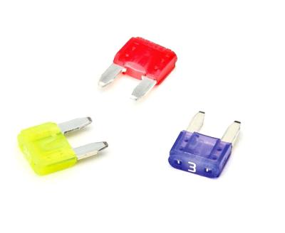 Cina L'UL di Mini Blade Fuse del fusibile del PEC BFMN ha elencato PAT Ag Plated Mini Fuse 1A~30A 32V 1KA ISO8820-3 in vendita