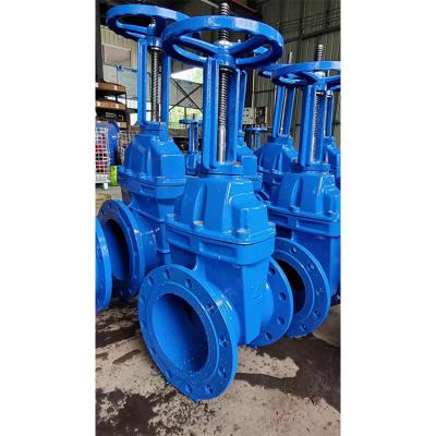 China Premium Square Cast Iron Water Sluice Penstock Malleable Iron Flanged Gate Valve for sale