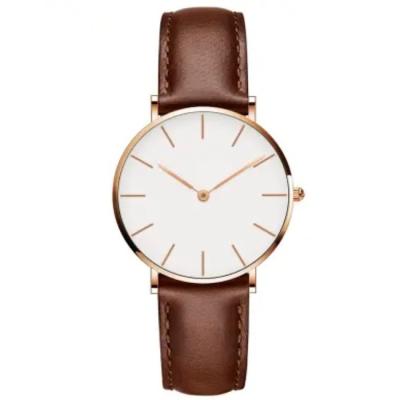 Chine Largeur de bande 20 mm Montre en cuir mode OEM Horloge numérique Horloge à main à vendre