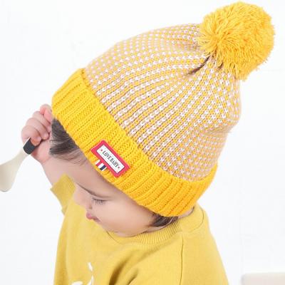 China COMMON Cute Design Pom Pom Kids Beanie Custom Made, Baby Beanie, Fashion Winter Hat Kids for sale