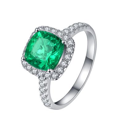 China New Products S925 Sterling Low Price Fashion Emerald Rings Wholesale Clear Jewelry Wedding Band Created Silver Green Square Diamond Womem Rings for sale