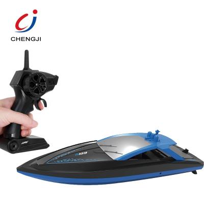 China RC Hobby 2.4G High Speed ​​Kids Radio Remote Control Cross Country RC Boat for sale