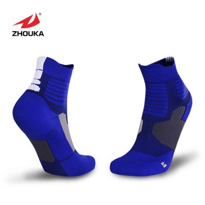 China Breathable Cheapest Sublimation Anti-Slip Sports Socks Men's Basketball Team Socks for sale