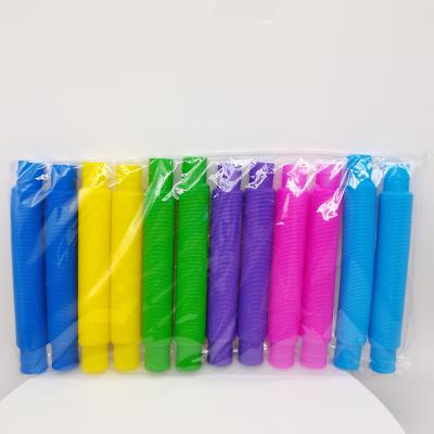 Chine 2021 New Design Innovative Pop Game And Other Educational Toys Pop Up Tube Pop Tube Plastic Pe-tube à vendre