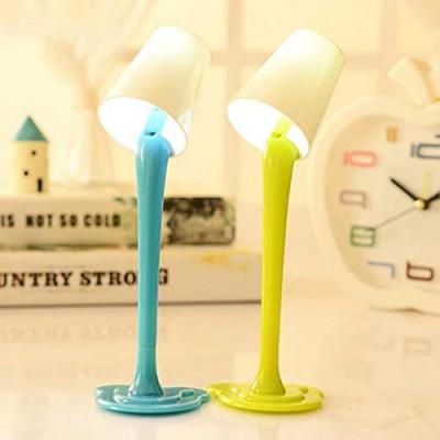 China Popular Creative Seed 0.7 Cute Fun Plastic Pens Cute Plastic Fun Pens Desk Lamp Tip for sale