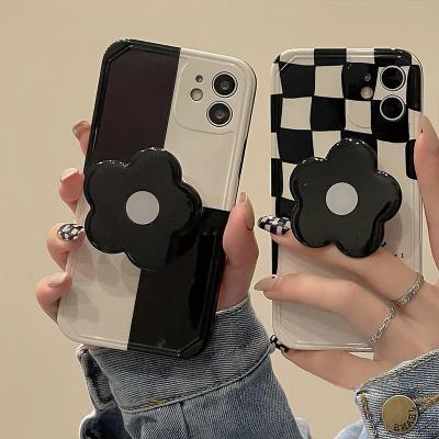 China Geometry Shockproof Plaid Soft Cell Phone Case With Flower Stand For iPhone 11 12 13 X XR XS Max Protective Cute Pro Back Cover for sale