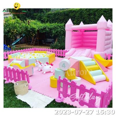 China Customized Color Inflatable Soft Play Equipment Bouncy Castle for kids 3-12 years old for sale