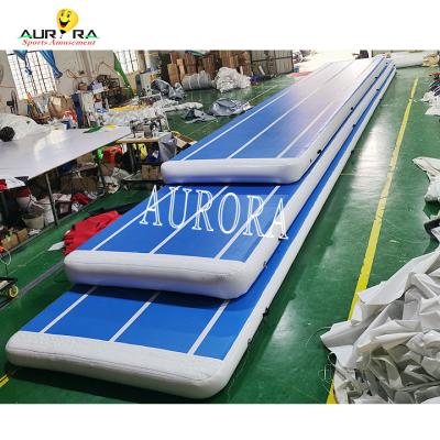 China Custom Logo Yoga Inflatable Gymnastics Mat , Inflatable Air Track 20cm Thickness for sale