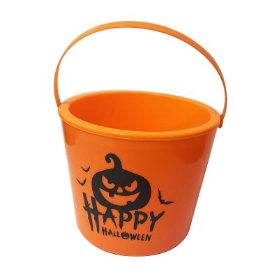 China Health Care Institute Halloween Decoration Bucket With Flashlight Candy Gift Pumpkin for sale