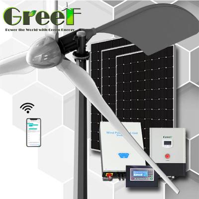 China A grade da eficiência elevada amarrou o sistema de gerador solar 5KW das energias eólicas à venda