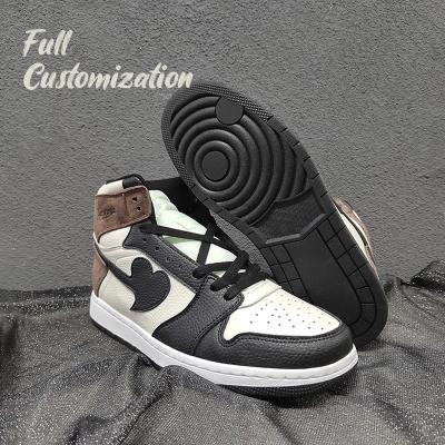 China Fashion Trend Factory High Quality Original Genuine Leather Logo Customization Men Casual Sneakers Board Shoes for sale