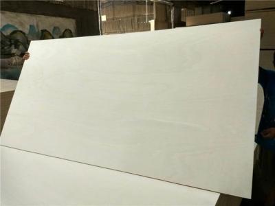 China Bleached Poplar Furniture Plywood Sheets 1.8 - 30mm Thickness Non Pollution for sale