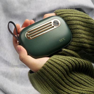 China LED Display 5000mAh Up to 10H Hand Warmer USB Power Bank Durable Portable Reusable Pocket Power Heaterfor Outdoor Sports for sale