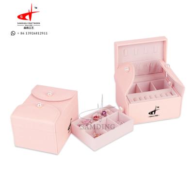 China Small Jewelry Box Travel Jewelry Box PU Leather Gift Box Modern Packaging Leather Jewelry Box for sale