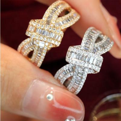 China CLASSIC Xinfly 18k Solid Gold 0.80CT Baguette Cut Diamond FG Color Twist Band Ring for sale