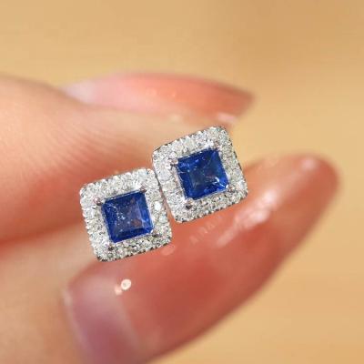 China TRENDY Xinfly Fashion Custom Design 18k Gold 0.12ct Diamond GRC 0.6ct Natural Royal Sapphire Princess Cutting Square Stud Earrings for sale