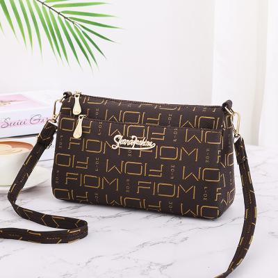 China South Korean version of large capacity mom's PU bag fashion trend tilting single cross shoulder bag launched web celebrity female bag for sale