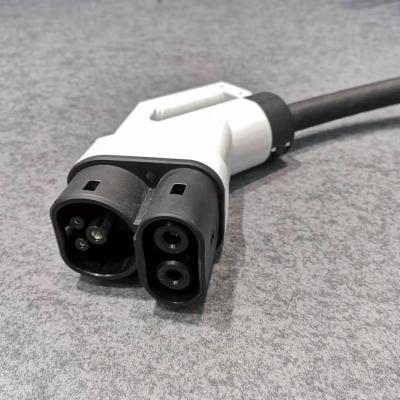 China IEC 62196 Commercial DC CCS Quick Type 80A 125A 200A - 2 CCS 2 Plug Charging Connector For Electric Vehicle for sale